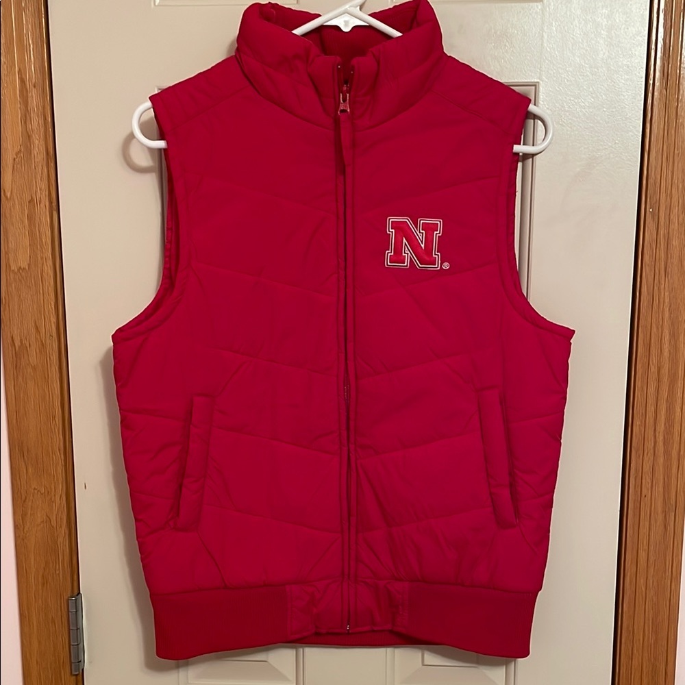 Nebraska Huskers Red Puffer Vest - Medium - Picture 1 of 7